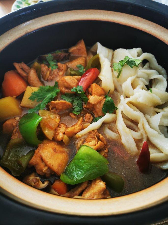 正宗新疆大盘鸡+裤带面