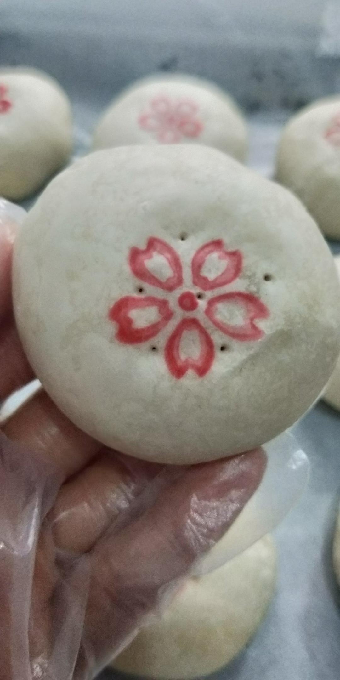玫瑰鲜花饼【附玫瑰酱的做法】