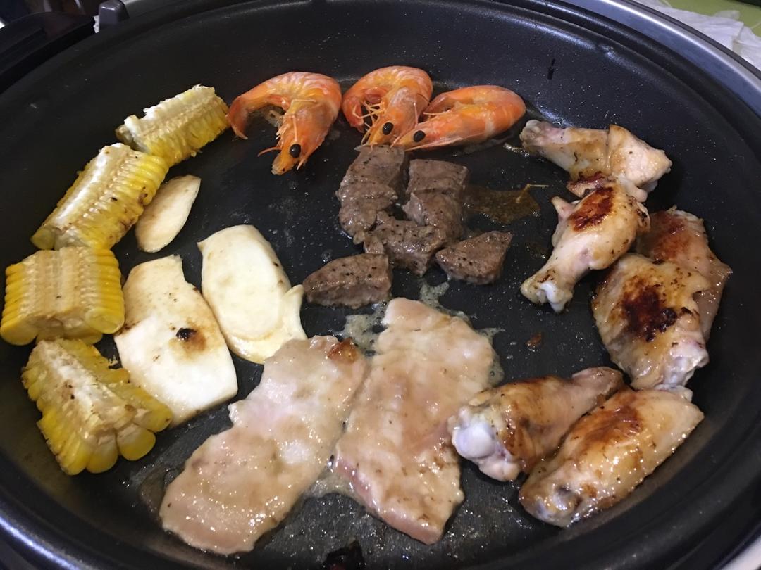 小浣熊要减肥做的平底锅韩式烤肉