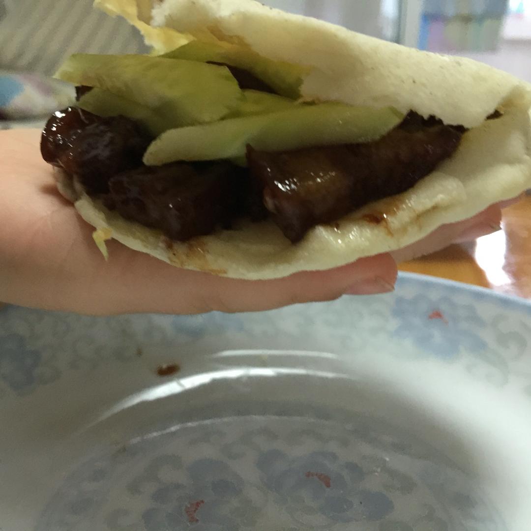 空心馍（肉夹馍）