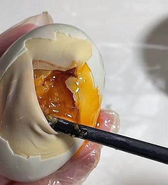 腌咸鸭蛋的做法