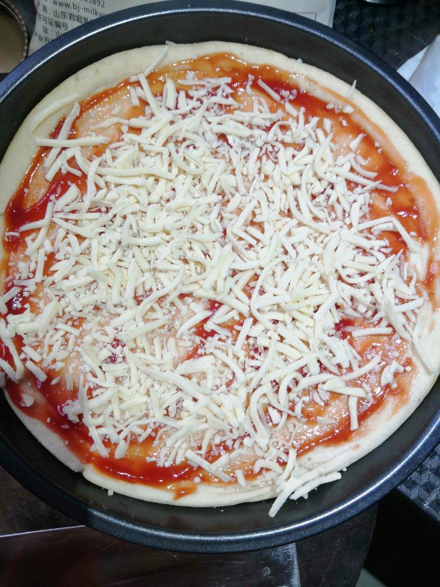 必胜客海鲜披萨（含披萨酱，饼皮）