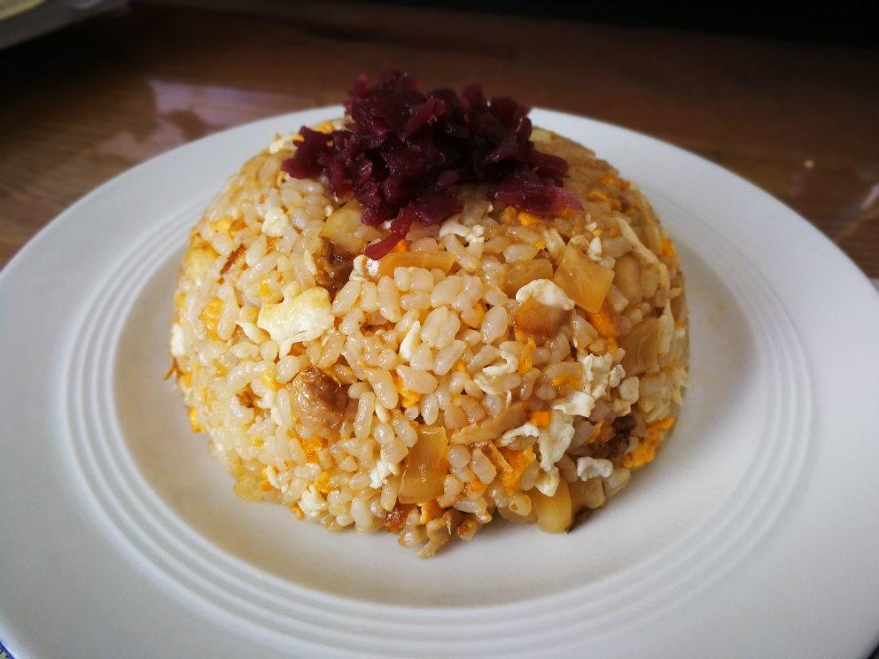 厨师长教你“蛋炒饭”如何做才好吃，答案都在这里面！