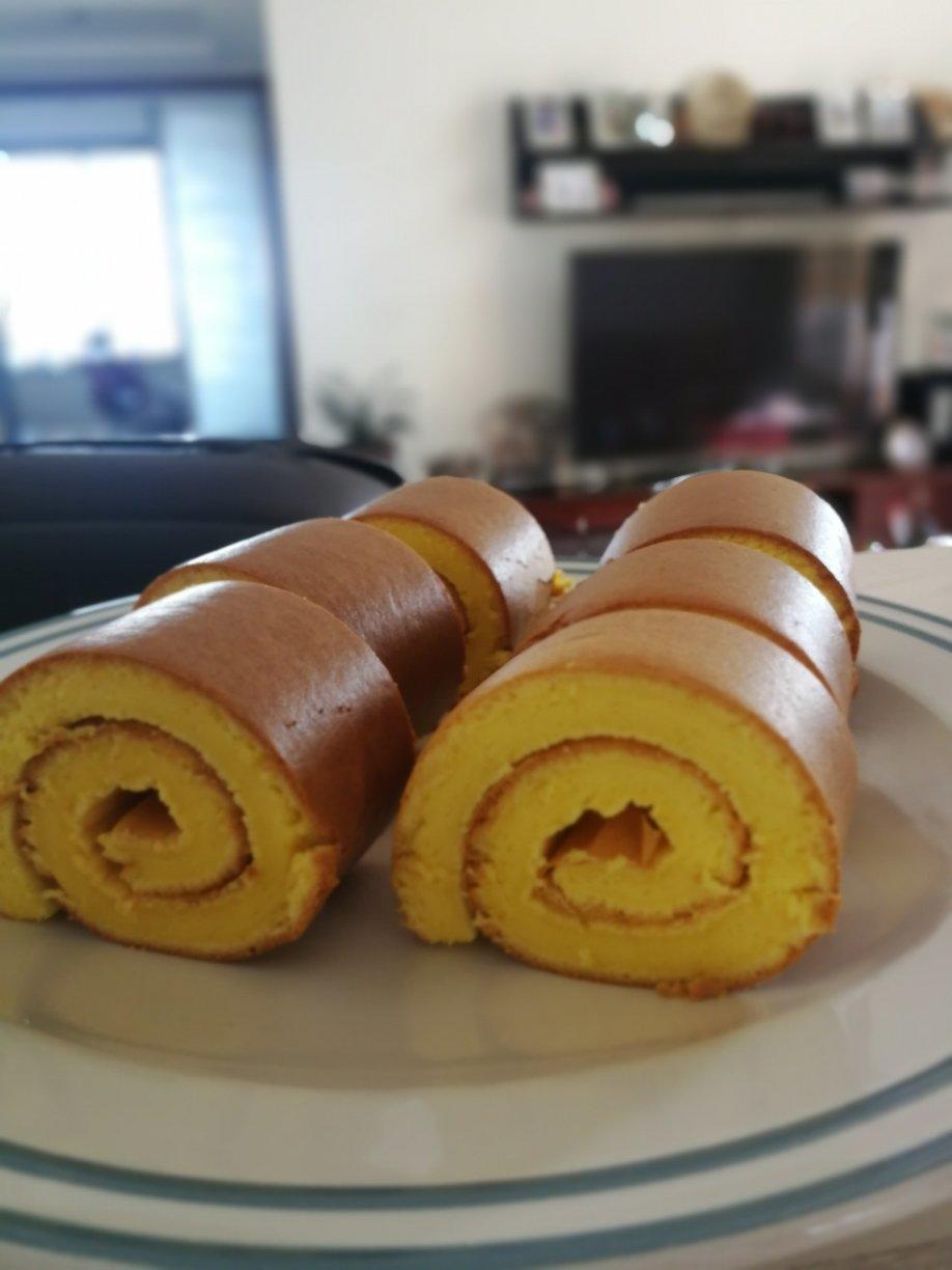 胖乎乎奶油芒果卷/不开裂不掉皮全过程详细图解烘焙视频/蛋糕篇6：「厚卷」