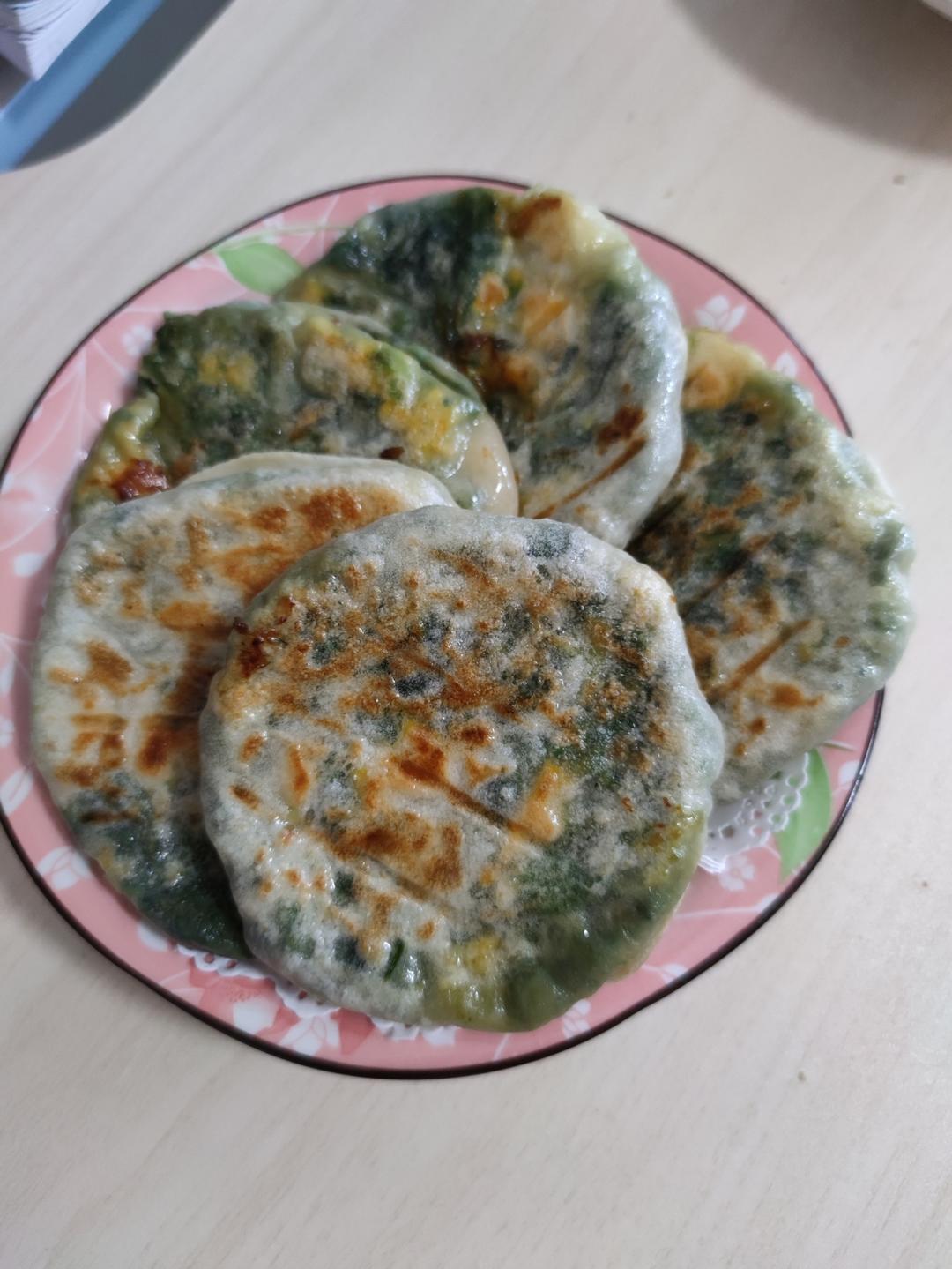 薄皮馅饼的制作方法（鸡蛋菠菜、鸡蛋韭菜馅儿饼）