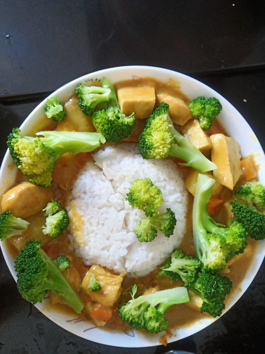 零失败日式咖喱鸡肉饭！！最正宗日本家庭做法！简单又好吃！