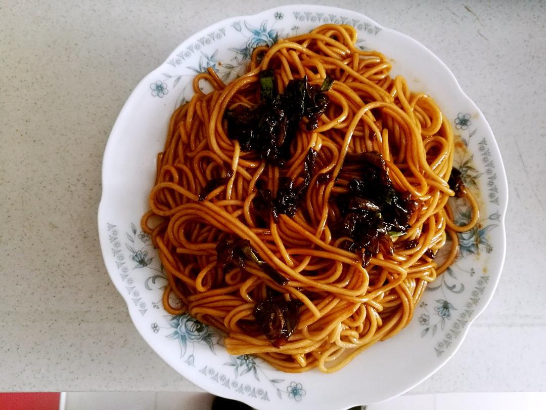葱油拌面Spring Onion Noodles