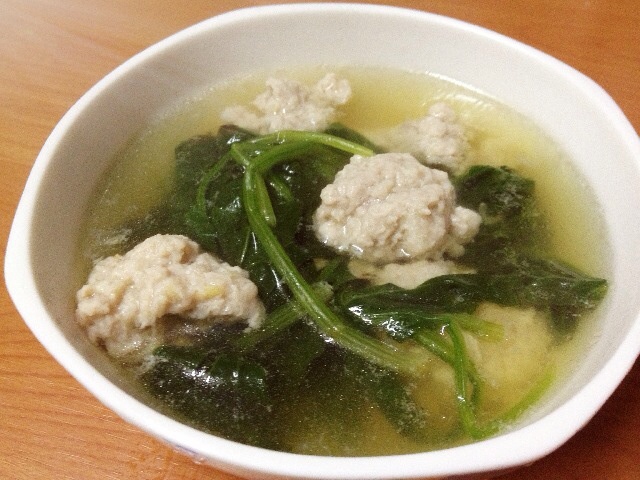 翡翠生汆丸子汤