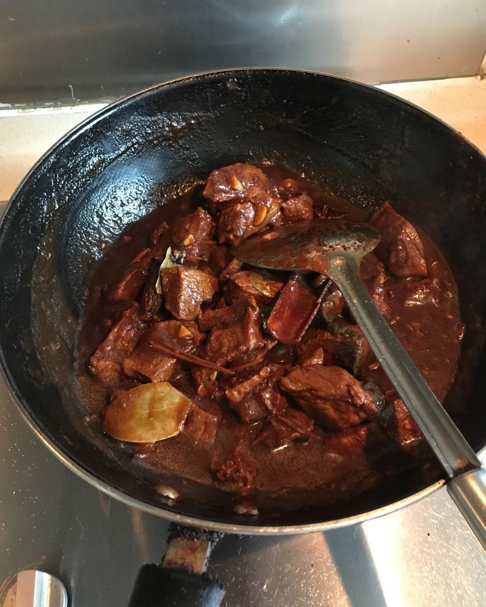 炖牛肉