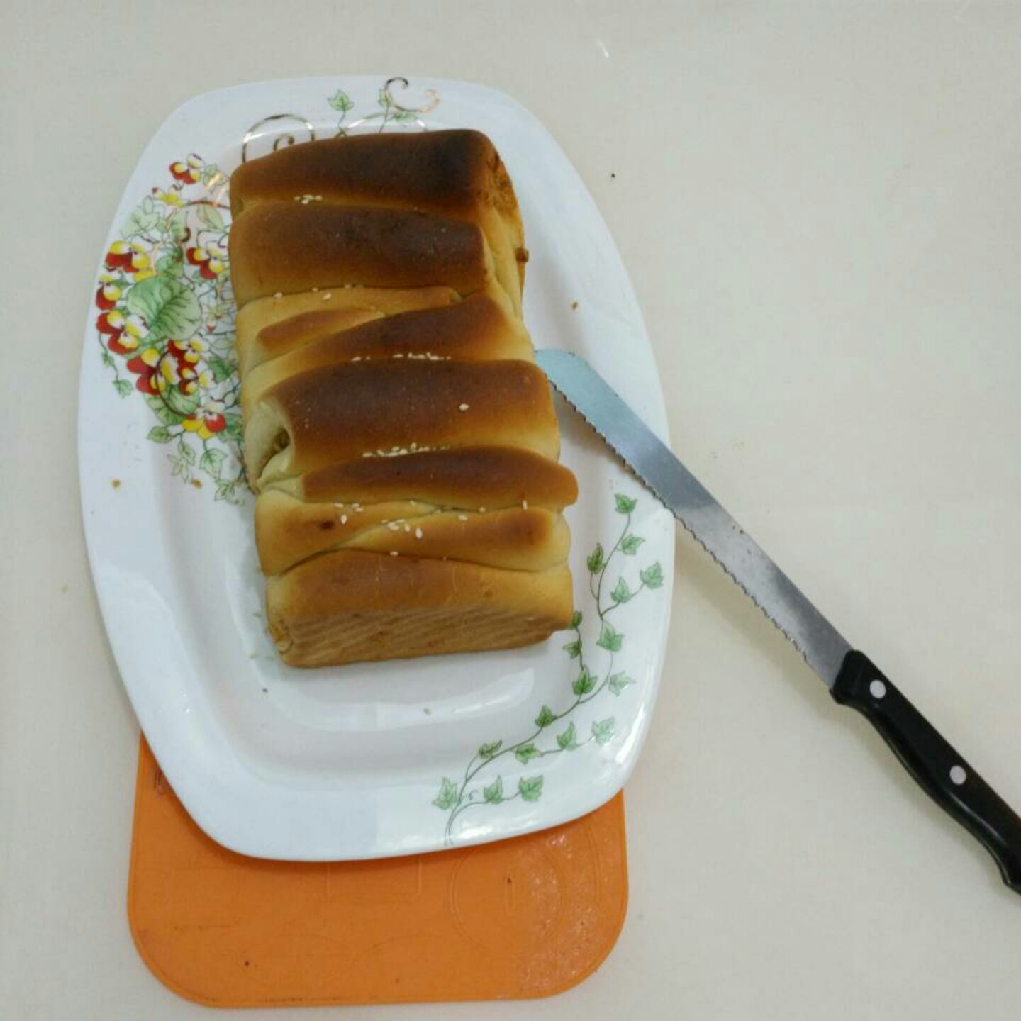 手撕千层肉松面包