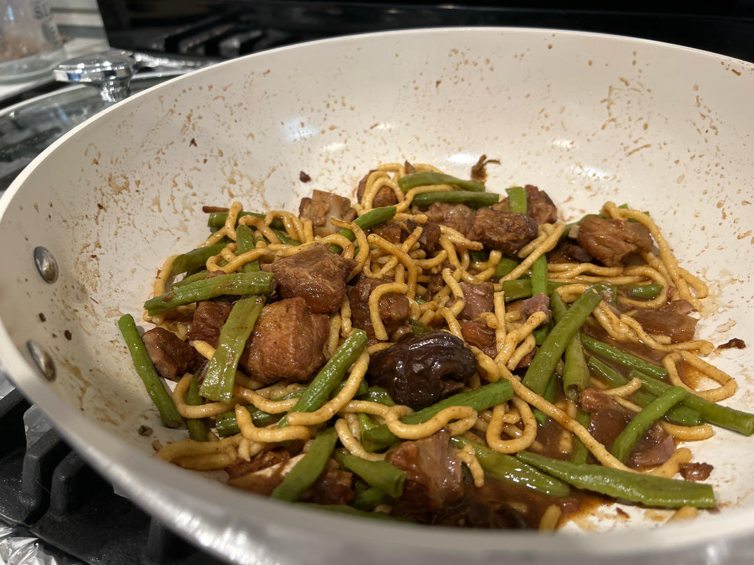 排骨豆角焖面