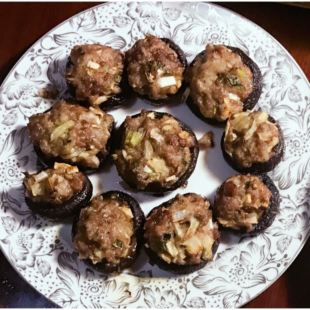 山妹_做的肉末烤香菇