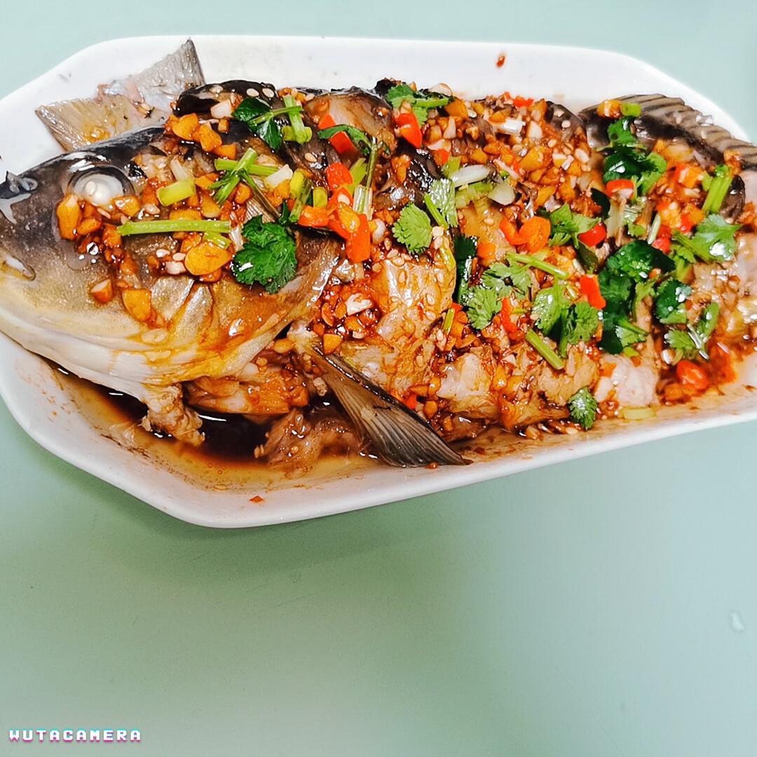 蒜泥鲤鱼