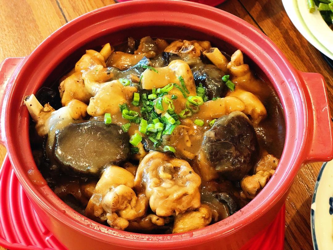 冬菇焖鸡