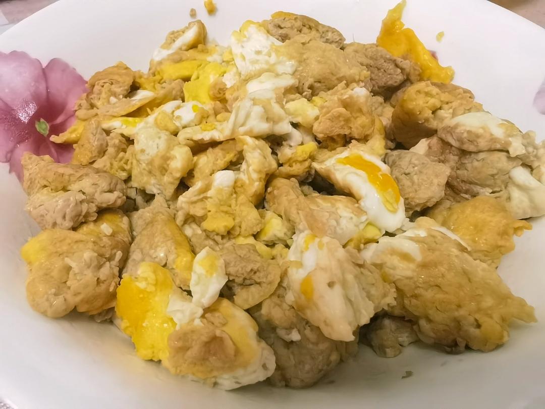 赛螃蟹/蟹黄蛋 (鸭蛋消耗好办法)