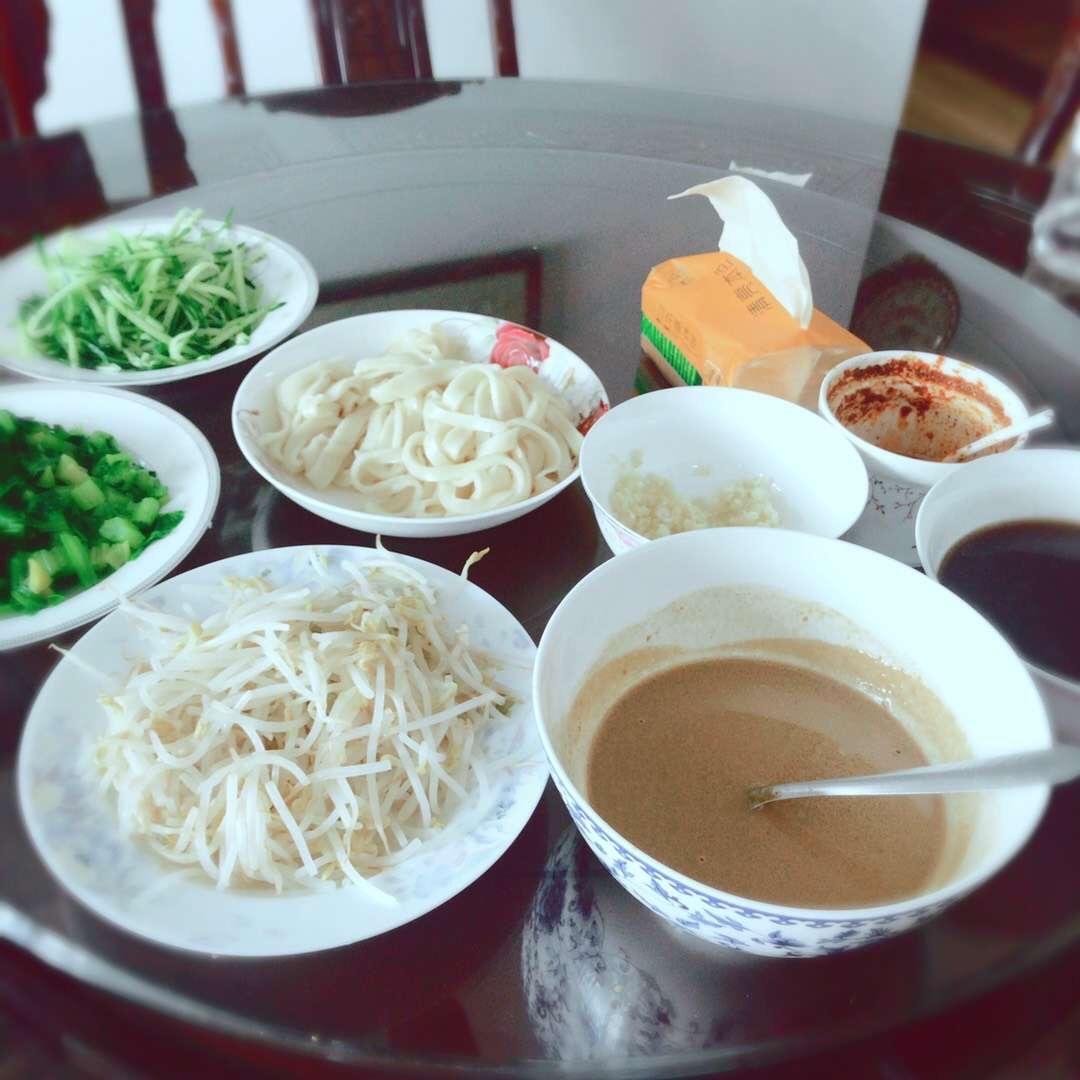 凉皮￨巨好吃
