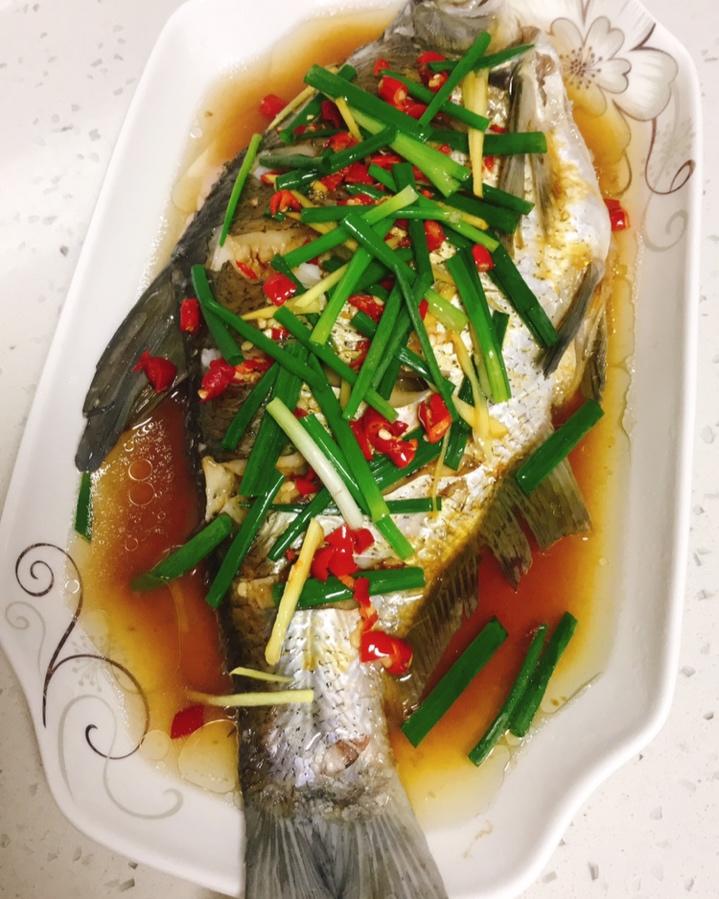 清蒸鳊鱼