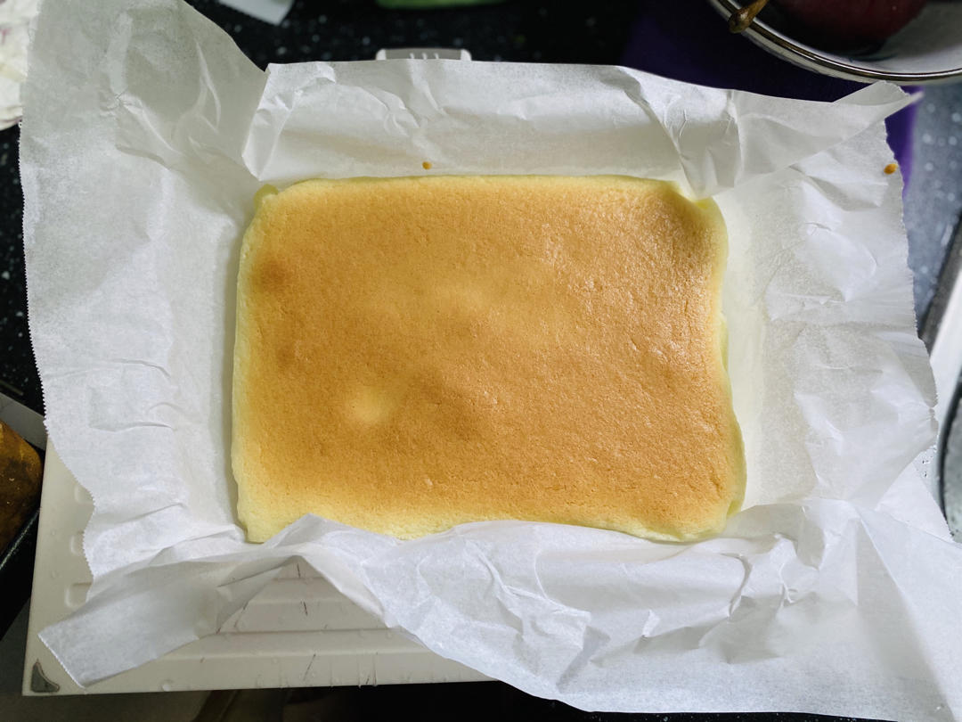 椰子油古早味蛋糕