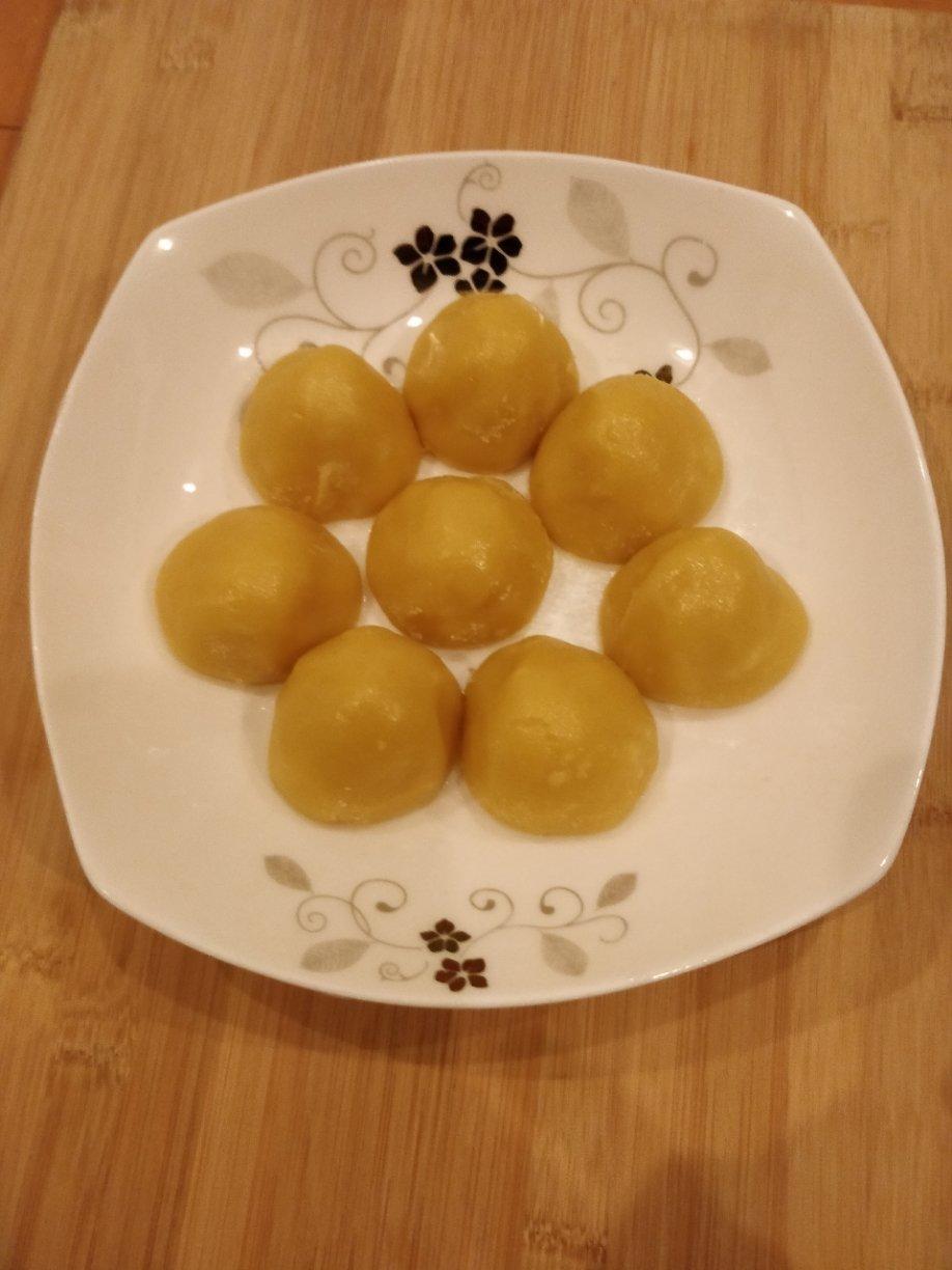 奶香糯米窝窝头