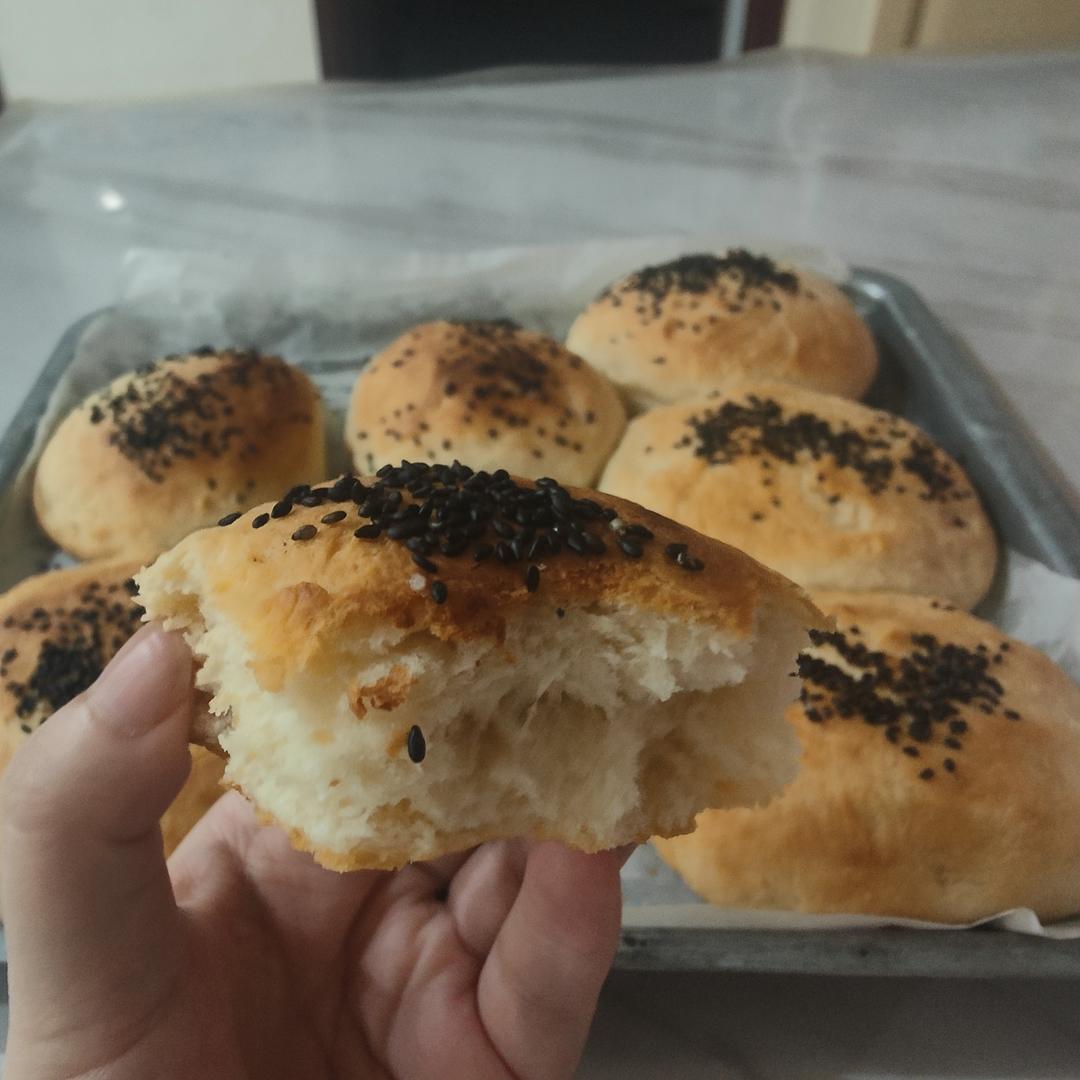 云朵般松软的土豆汉堡胚