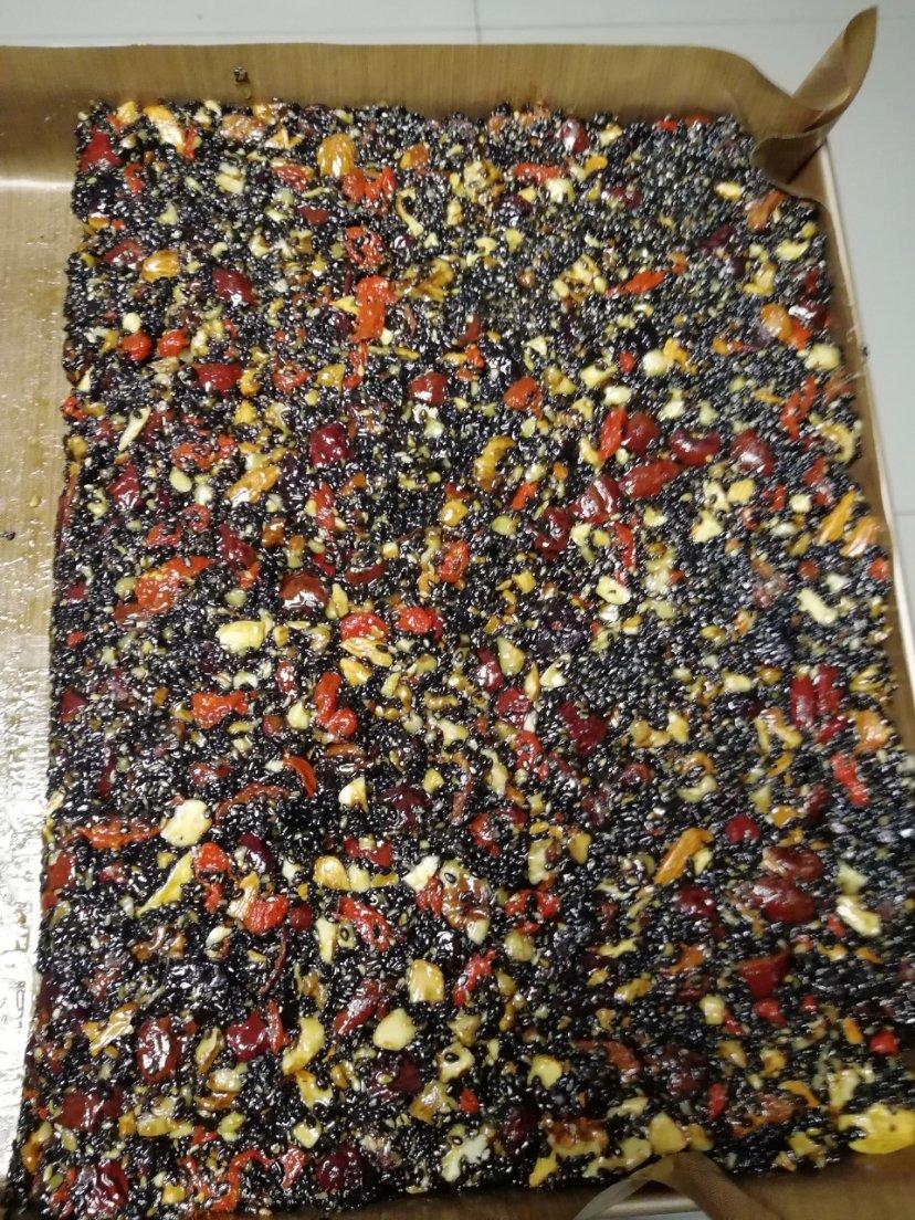 阿胶糕（固元膏）