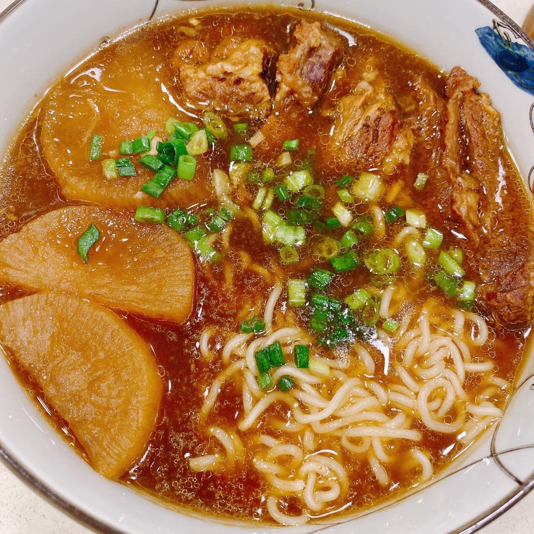 红烧牛腩面