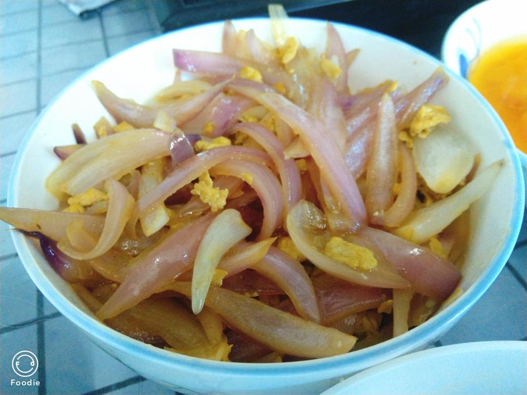 洋葱炒鸡蛋