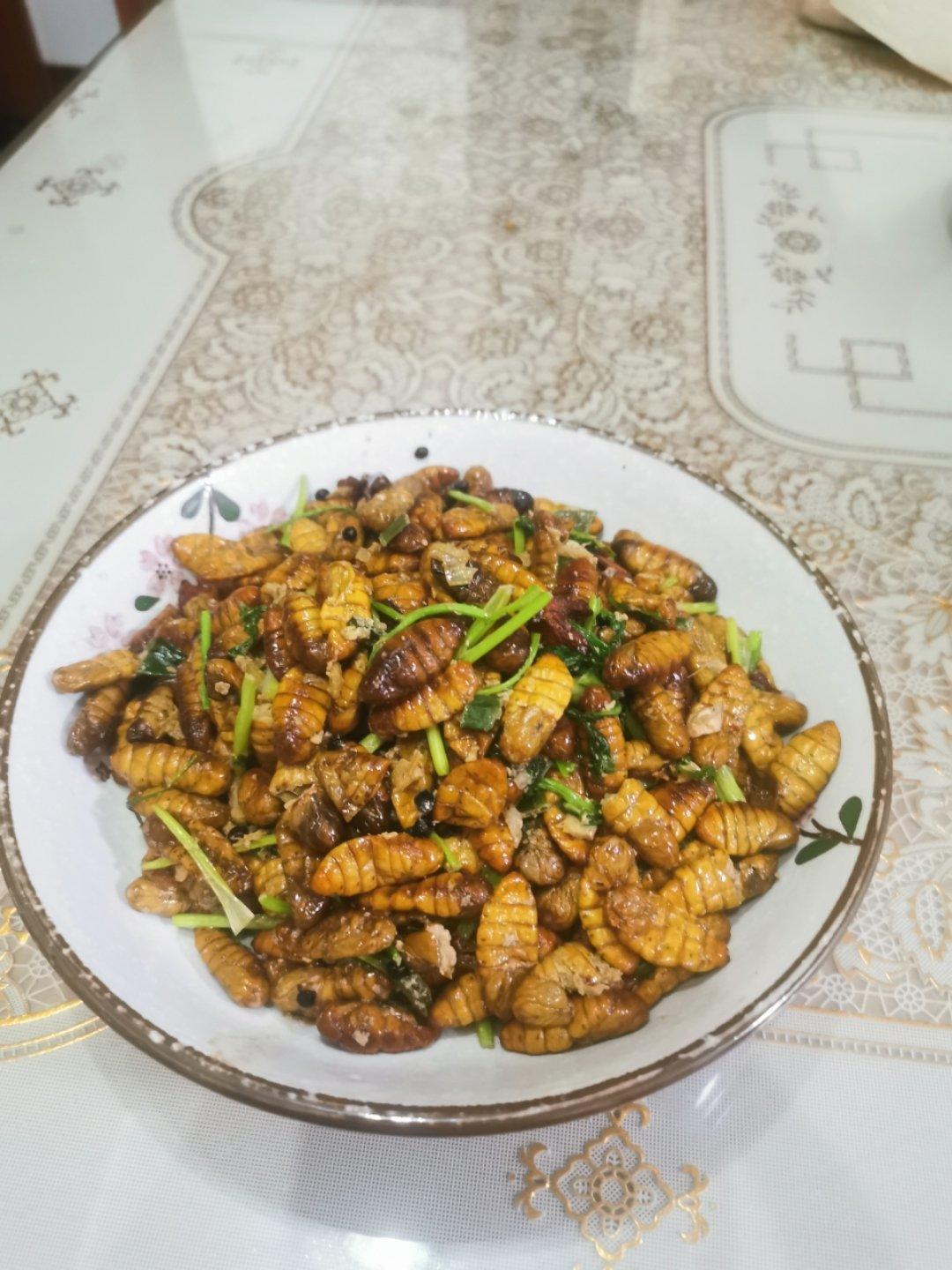 速炒小蚕蛹