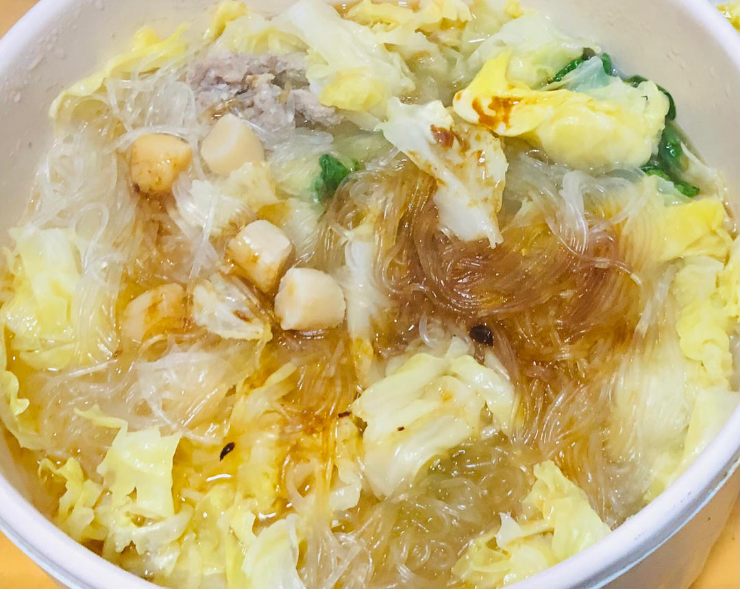 扇贝包菜粉丝煲