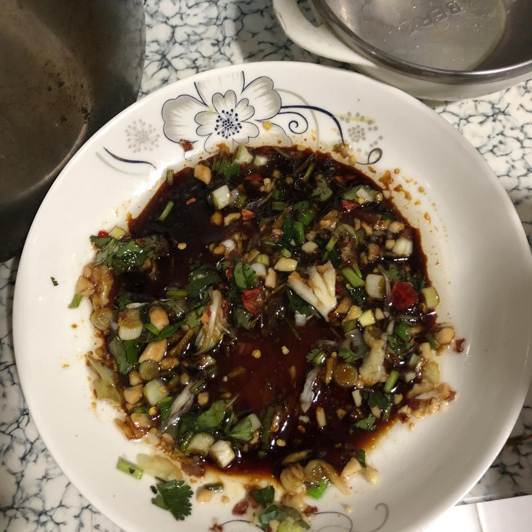 自制涮毛肚 串串香 火锅蘸料
