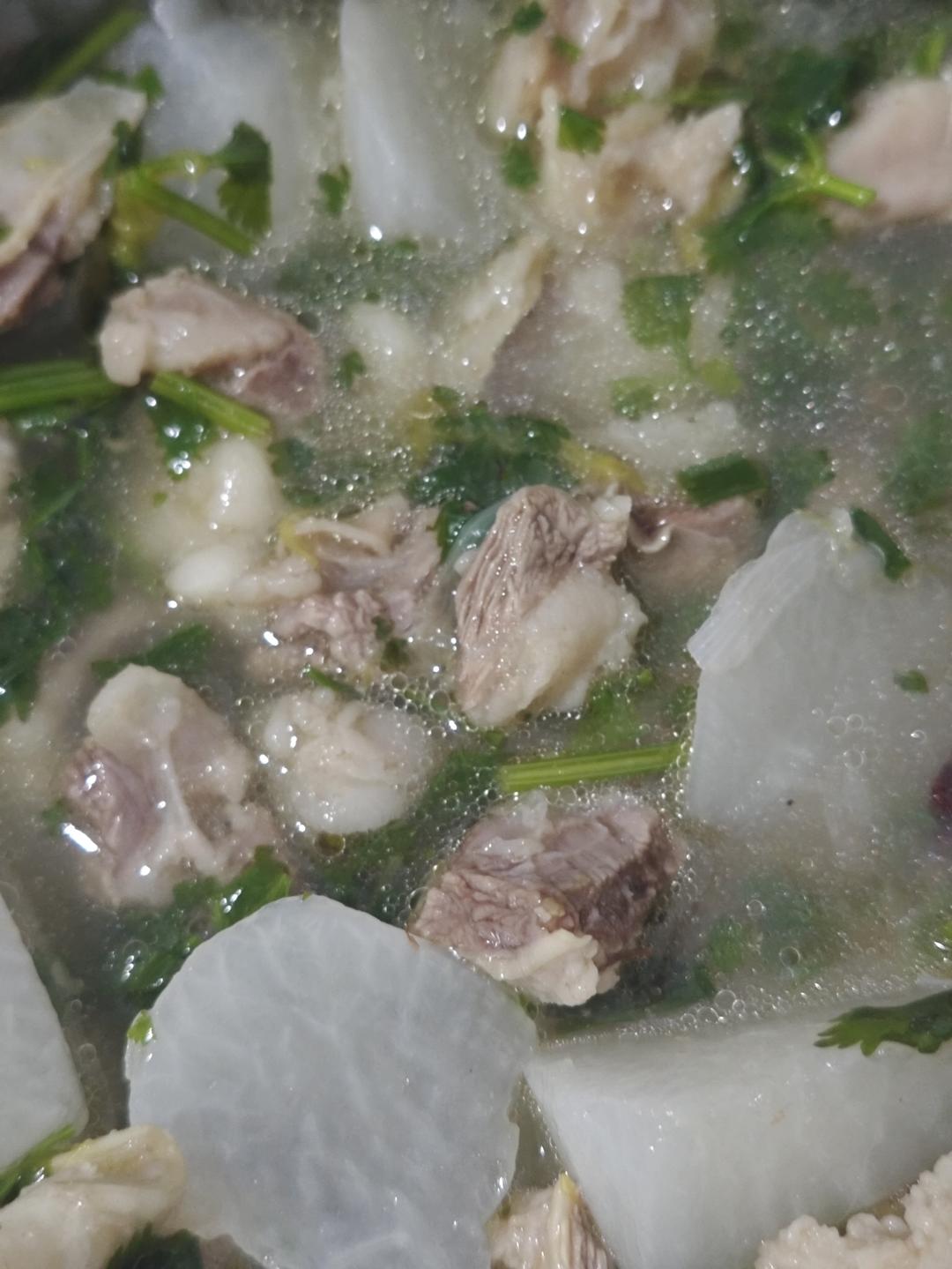 白萝卜牛腩汤（含清炖牛肉做法）