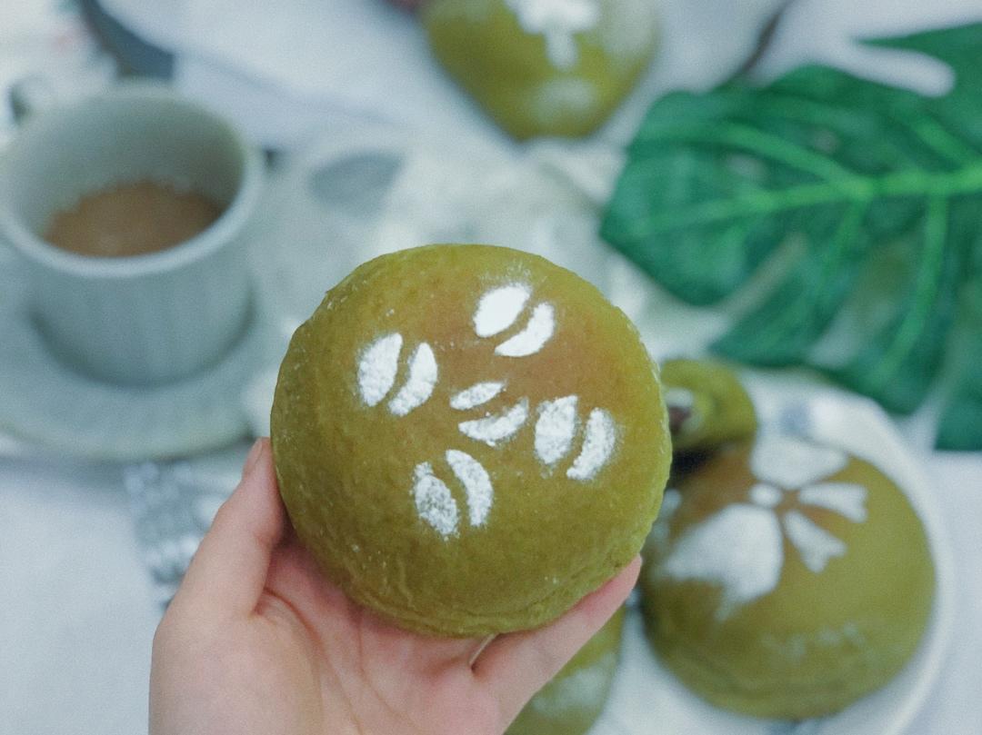 抹茶红豆软面包