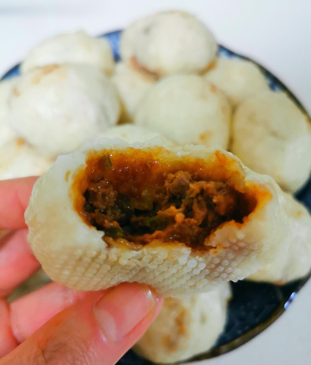 软面透油小笼包