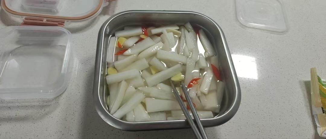 酸甜口的腌萝卜