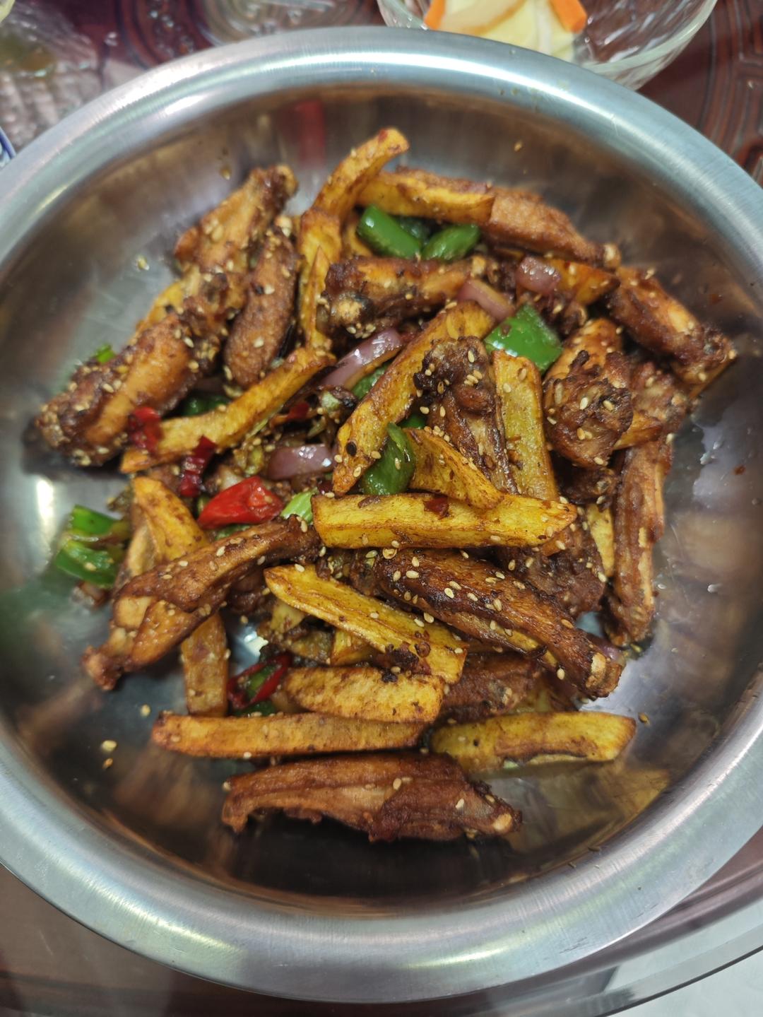 麻辣干锅鸡翅｜学会了就是你的拿手菜