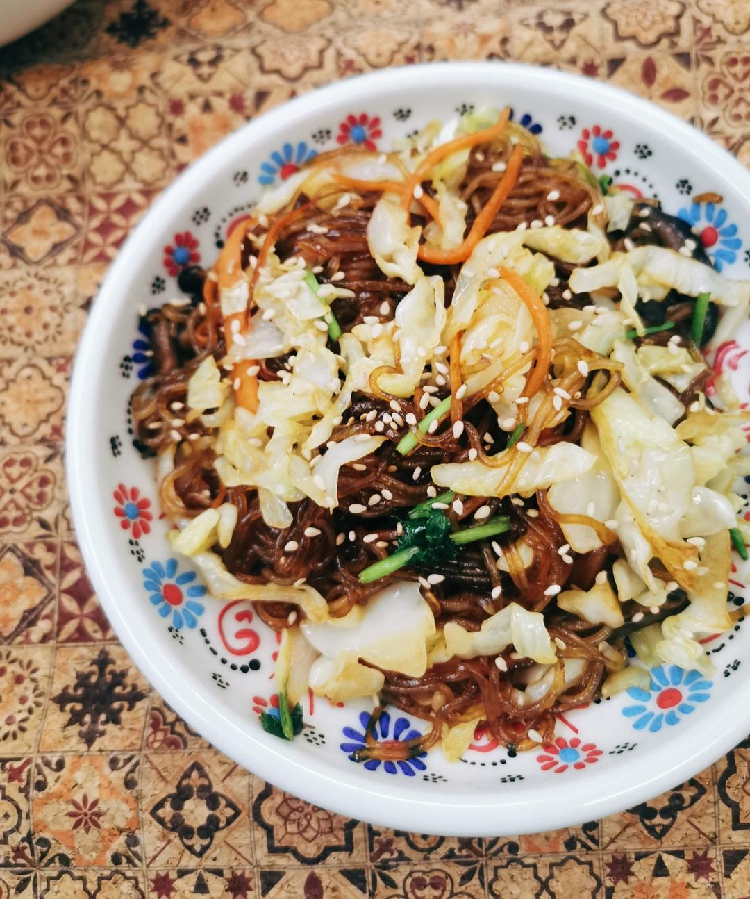 圆白菜炒粉条