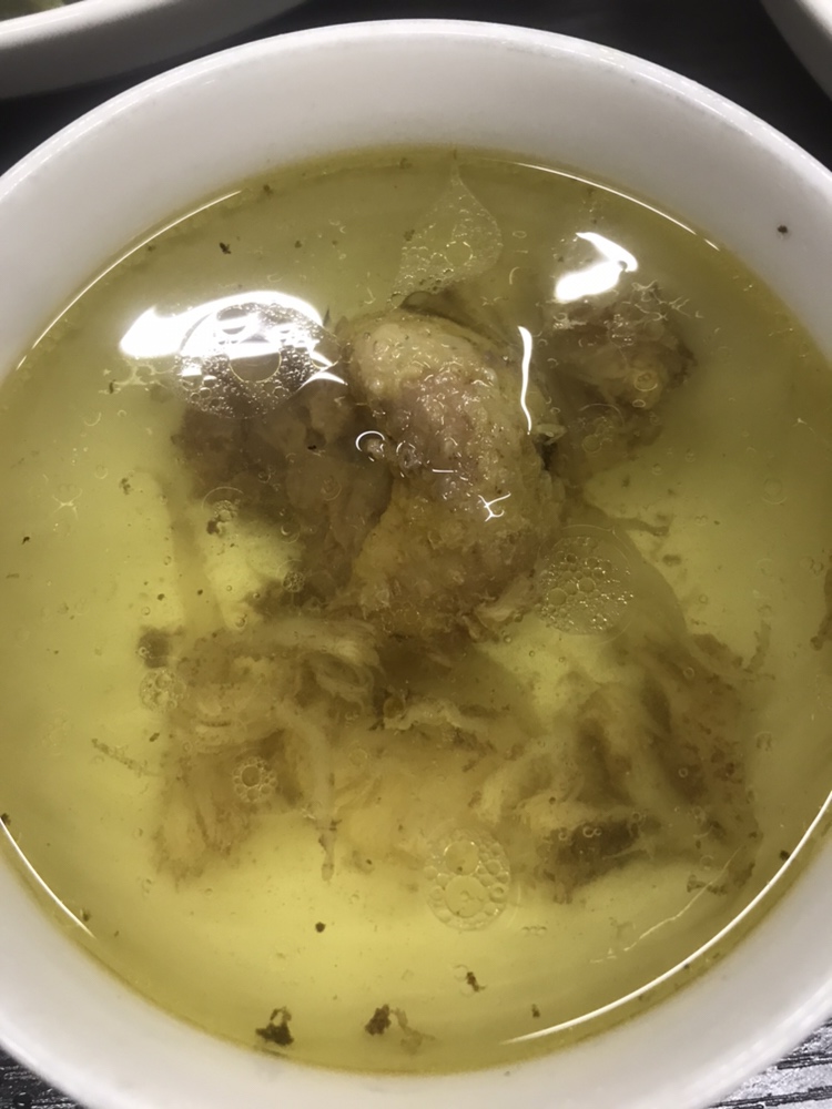 养胃佳品-土鸭猴头菇汤的做法