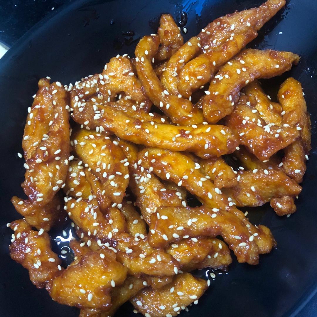 酸甜可口的糖醋里脊(鸡胸肉版)