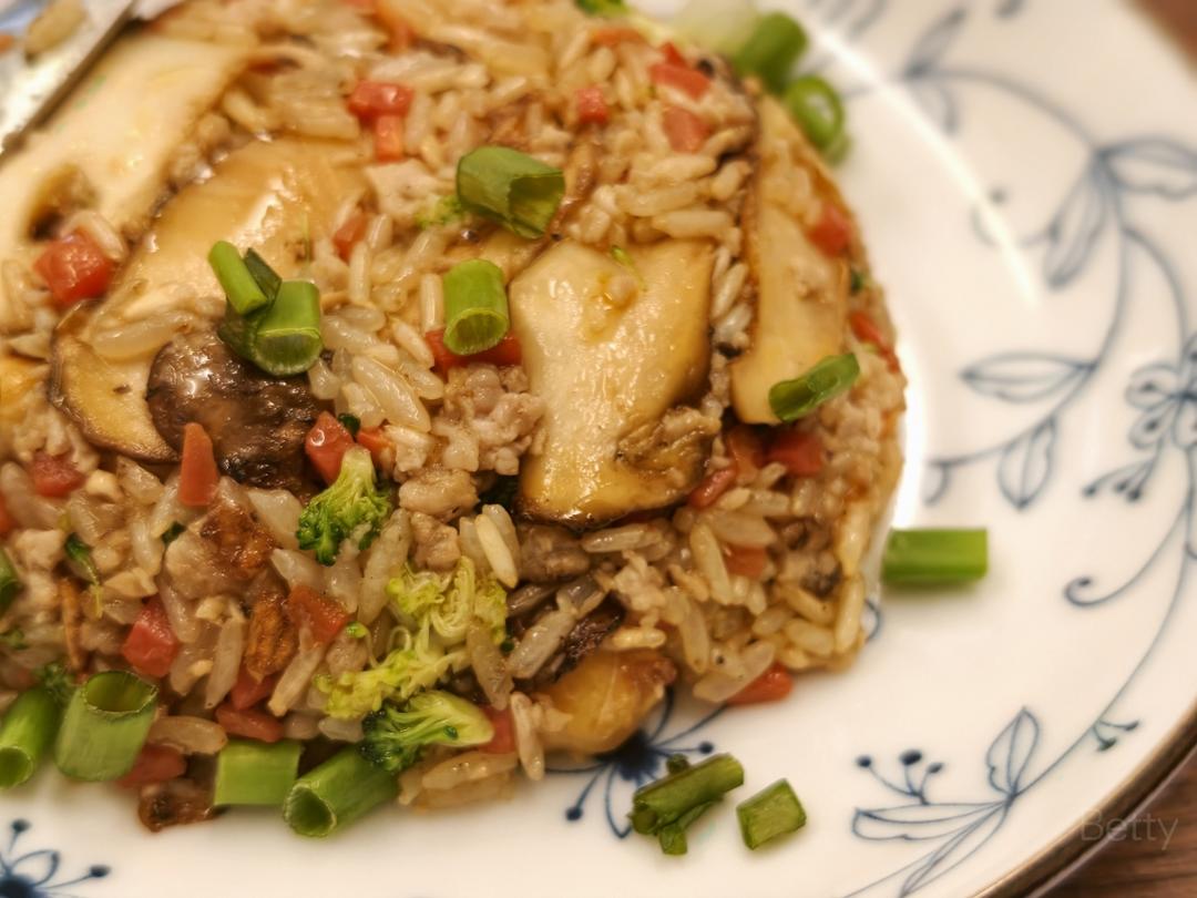 松茸焖饭