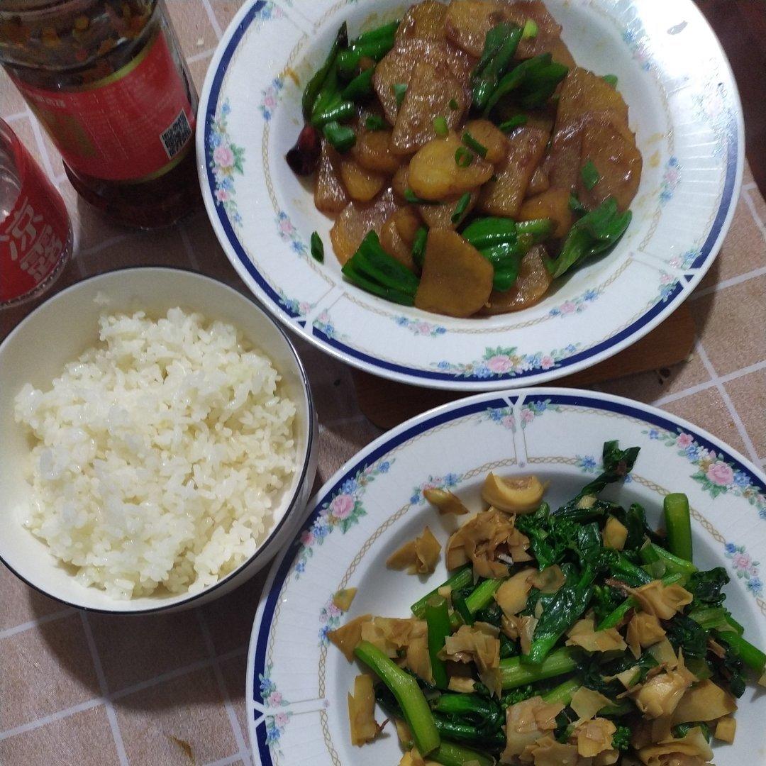 土豆片炒青椒