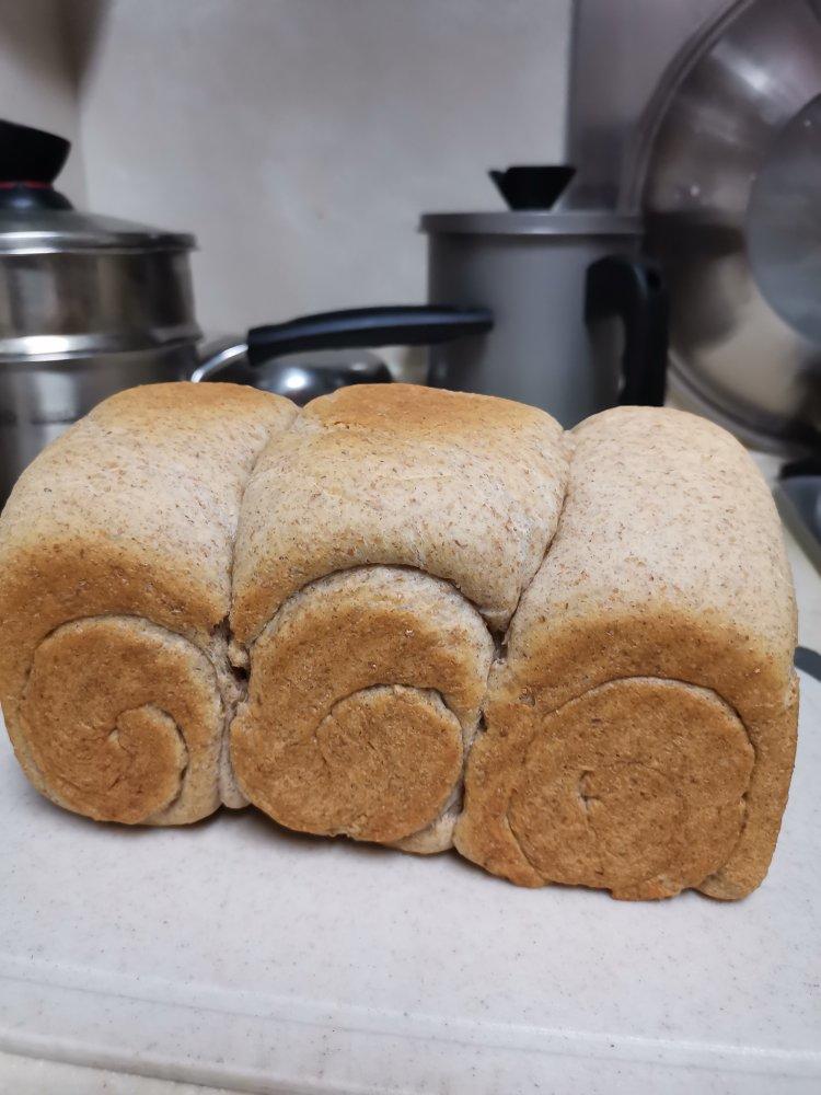 【健康烘培】超低卡黑全麦吐司