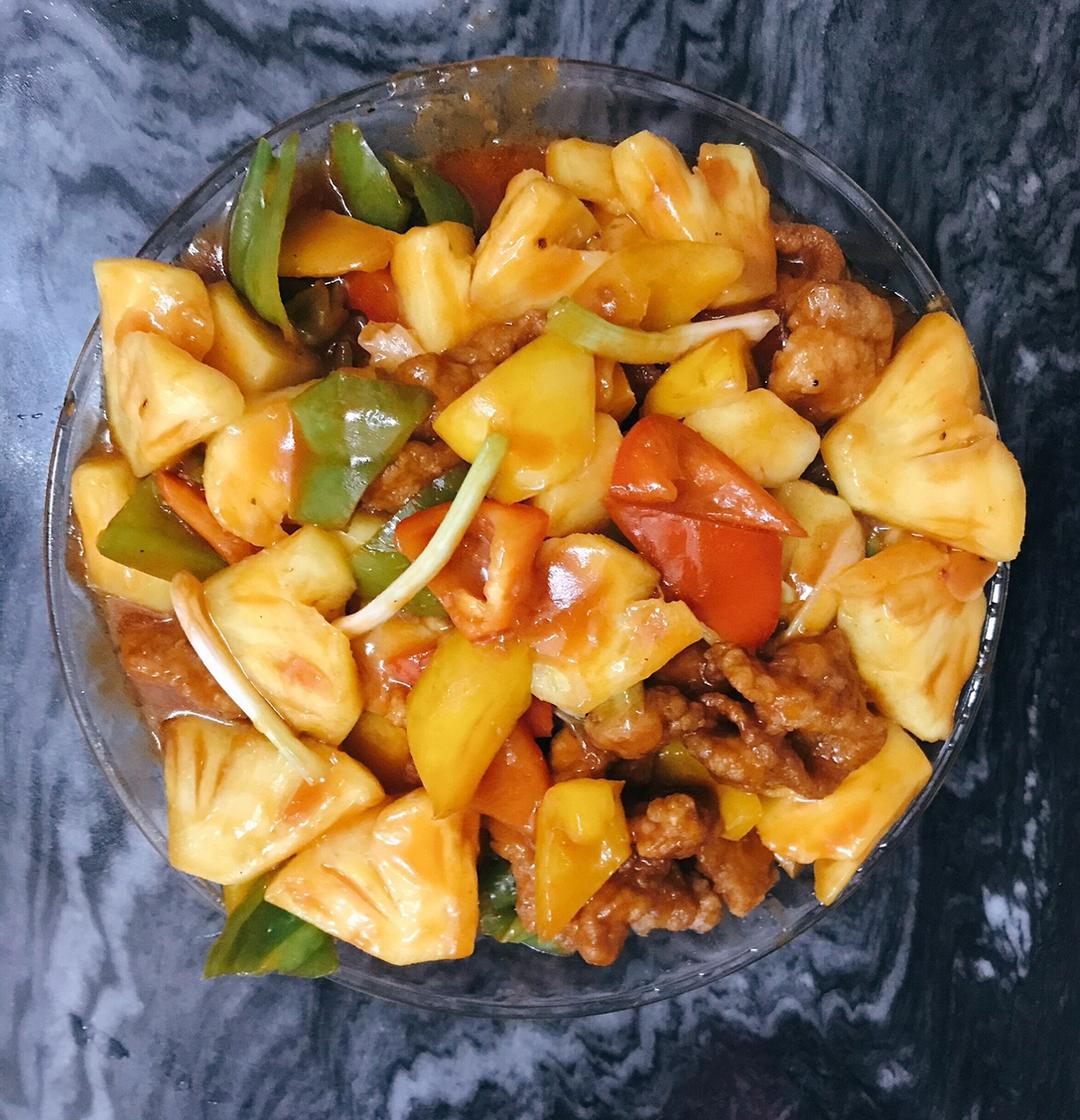 菠萝咕噜肉
