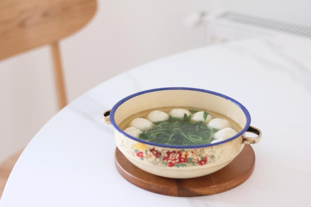 鱼丸青菜汤