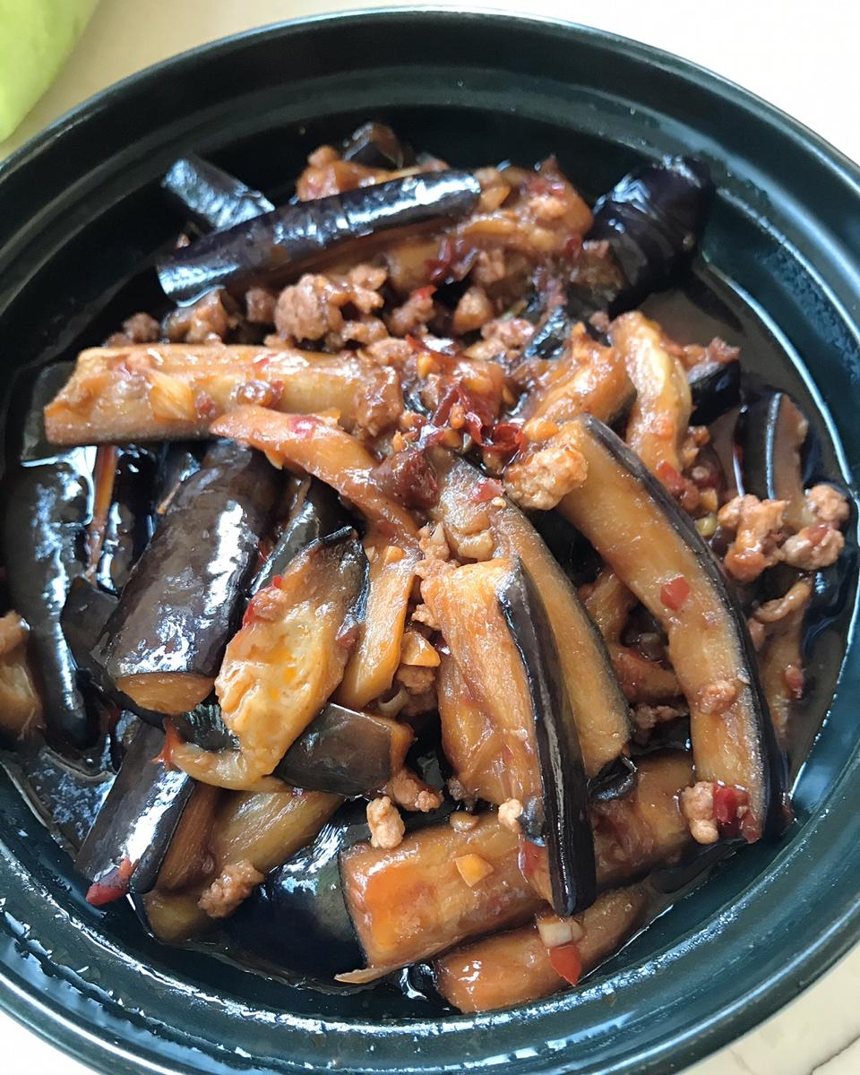 鱼香茄子是如此勾人，以至于连体重都不顾了！