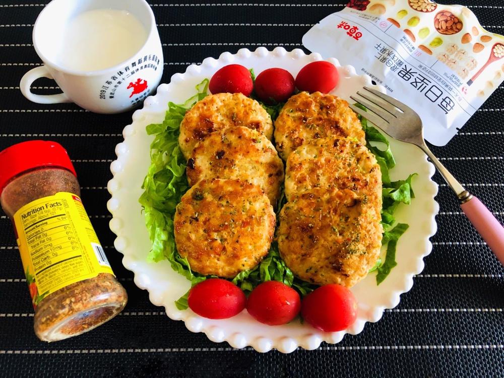 减脂鸡胸肉饼