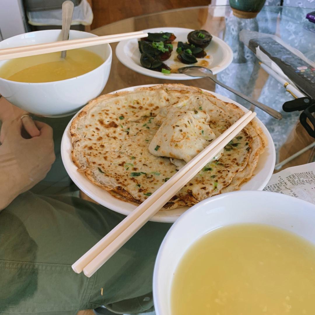 终于熬出一锅有厚厚米油的小米粥