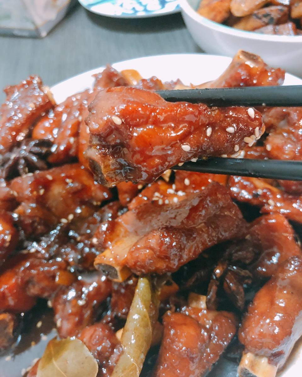红烧排骨
