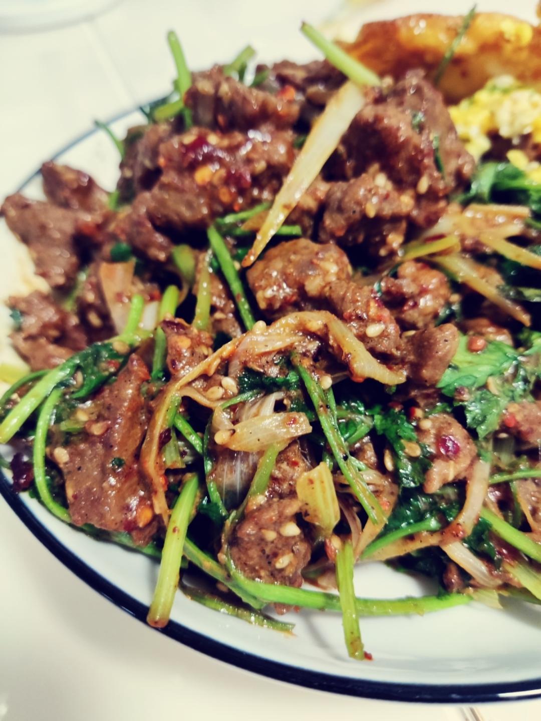 吃不到膻味的比烧烤更好吃的孜然羊肉🐏