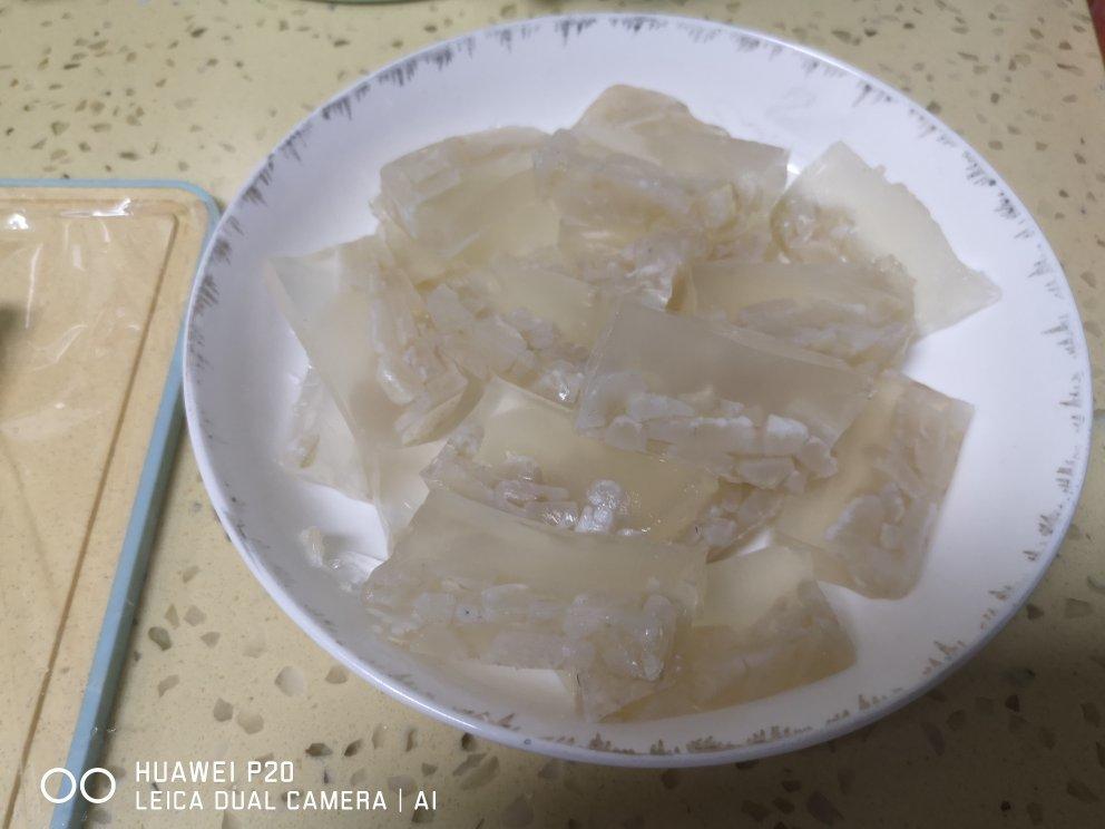 水晶肉皮冻