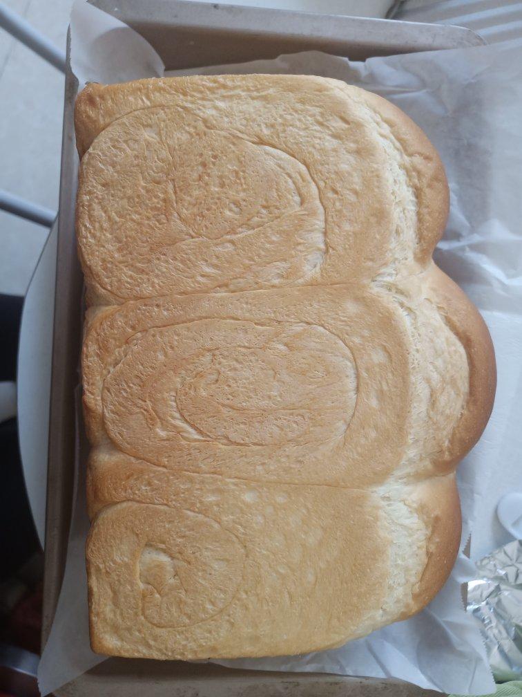 大名鼎鼎的吐司——妃娟100%中种北海道牛奶吐司